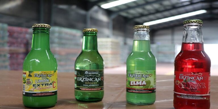 dunyada-2-ulkemizde-tek-erzincanin-eksi-suyu-kuresel-piyasada-kapis-kapis-gmPGS7Bm.jpg