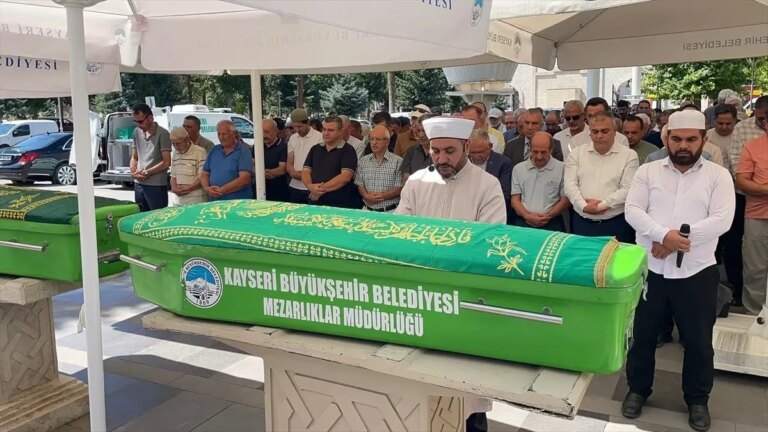 karbonmonoksit gazi zehirlenmesi cift icin cenaze toreni ieI2tAu7