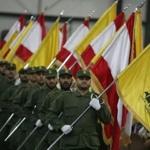 lubnanda hizbullahin silahsizlandirilma teklifi onaylandi zqfyMDin