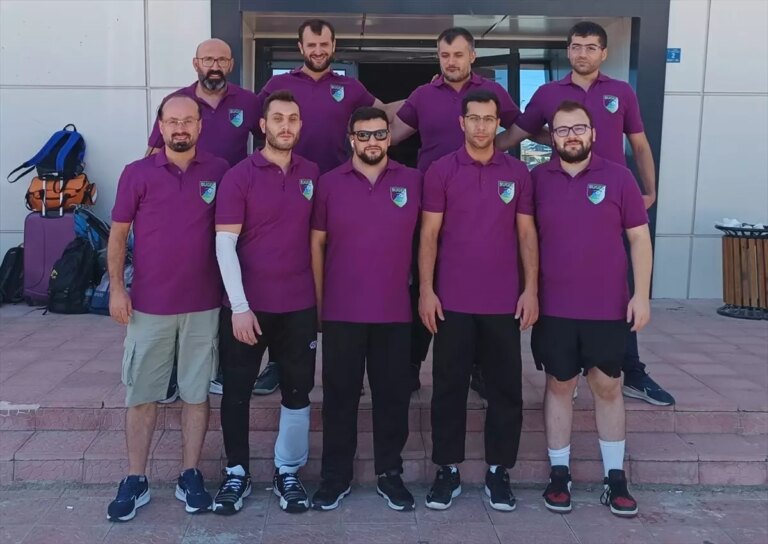 nilufer buges golbolda sampiyon cqO1QugC