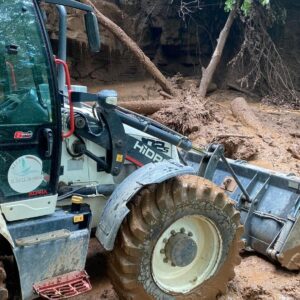 rizede saganak sonrasi heyelan AeNXYO5J