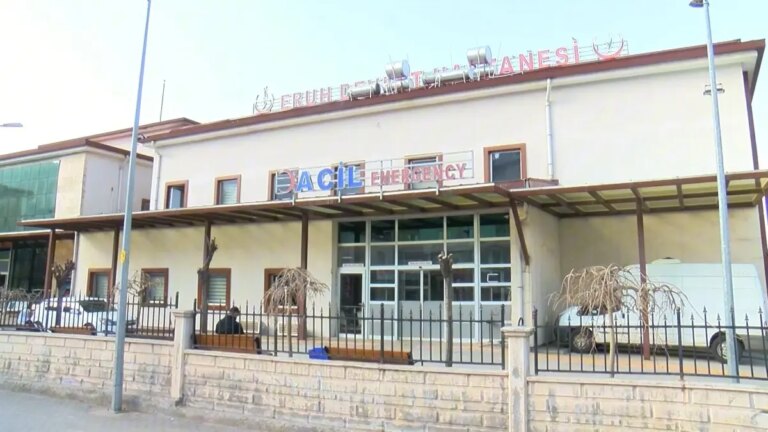 siirtte cocuk kayaliklardan dustu ISQ8xcFl