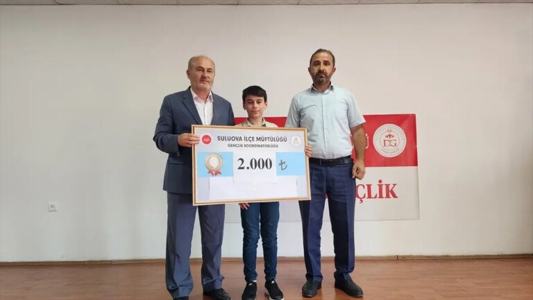 suluova yaz kuran kurslari kapanis programi duzenlendi rYFDk8Dn