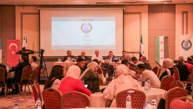 suriye turkmenlerinden secim toplantisi aqefDgqE