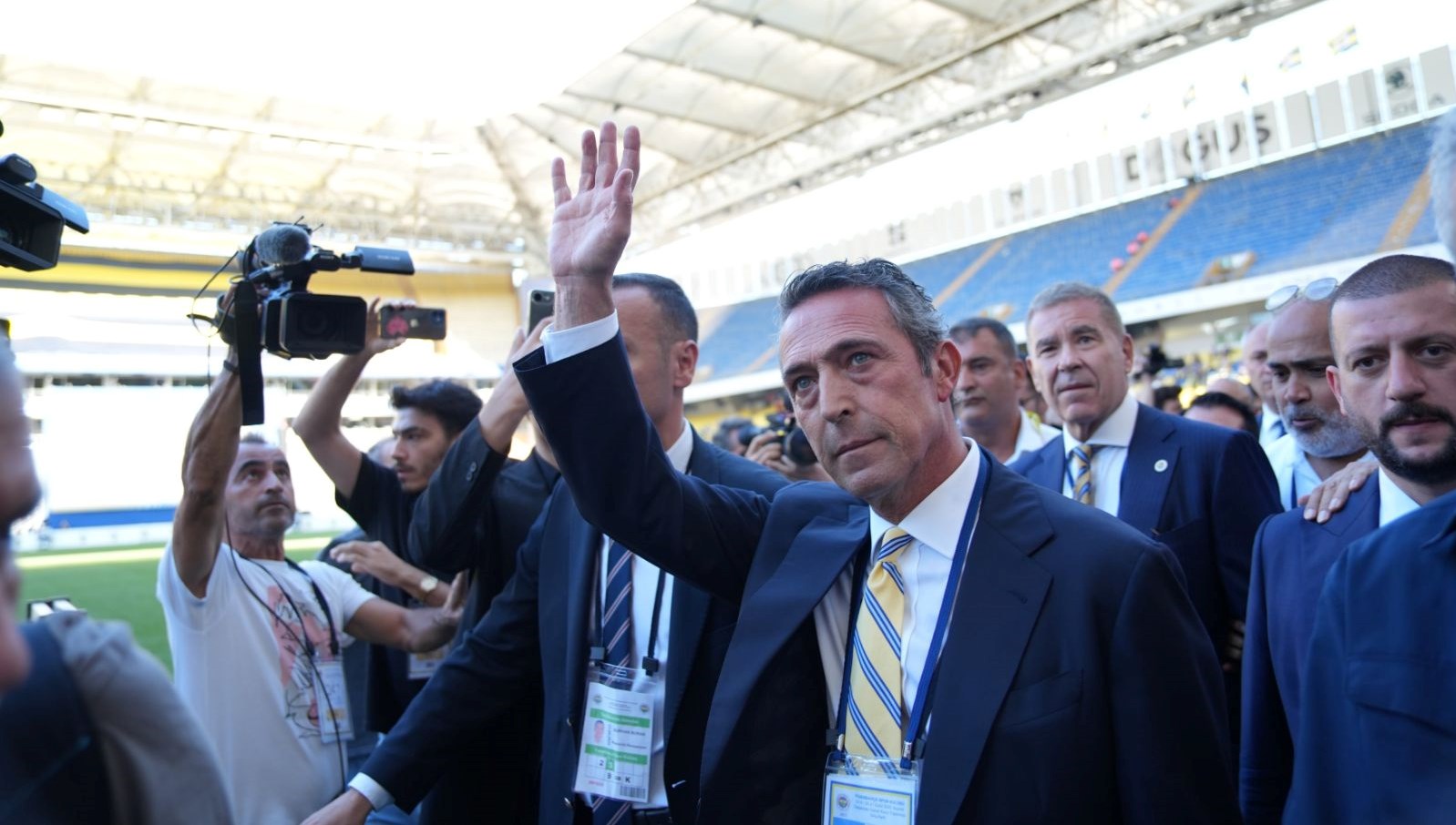 ali koctan veda mesajiher zaman fenerbahcenin emrinde olacagim RenblncN