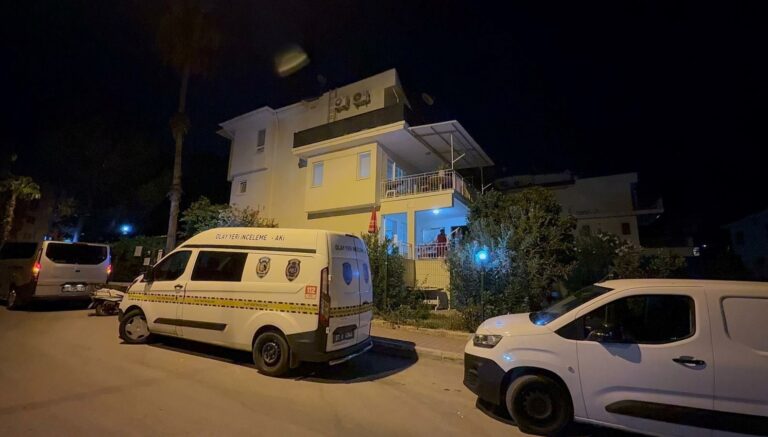 antalyada vahset eski karisini esarbiyla bogdu nVs6xVz1