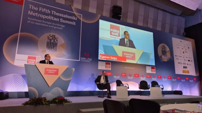 egemen bagis bir gun ansizin avrupanin imdadina yetisebiliriz y4f2DBBY