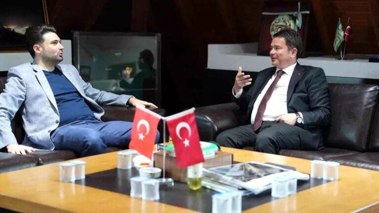 osmangazi baskani erkan aydin bursaspora destegini surduruyor CwIu8sBf