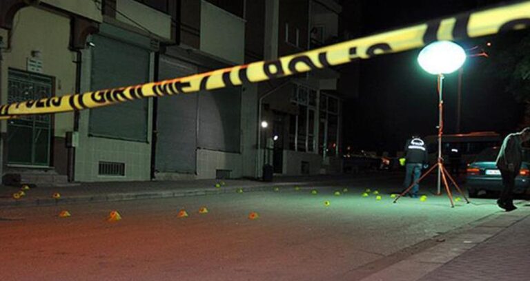 yasli adamin cesedi traktore sikismis halde bulundu avjxsmkn