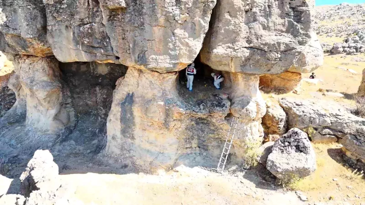 10 yil sonra kadin cinayeti zanlisi yakalandi 6rKFXQqQ.jpg