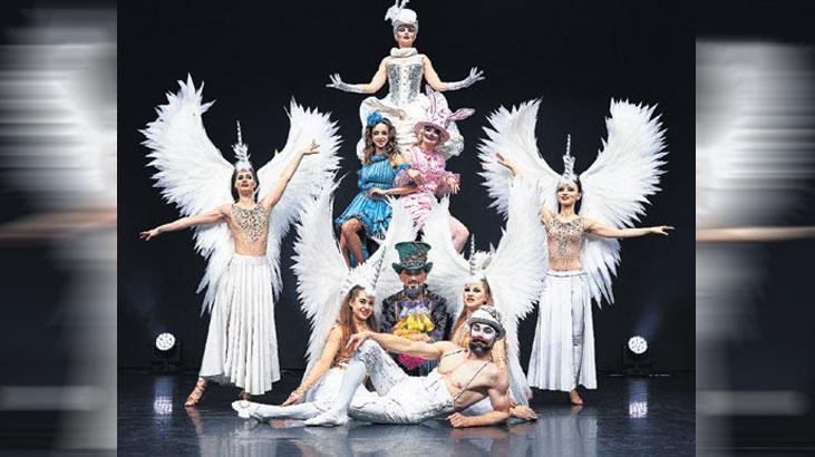 alicein renkli dunyasinda brIiI2lV.jpg