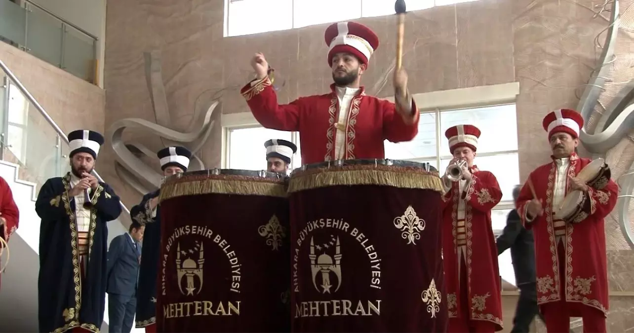 ankara meclisi anadolu birliginde vatandaslar siyasetcilere sordular YcKe1PB3.jpg