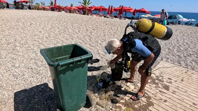 antalyada dalisla deniz temizligi ZTqePGi5