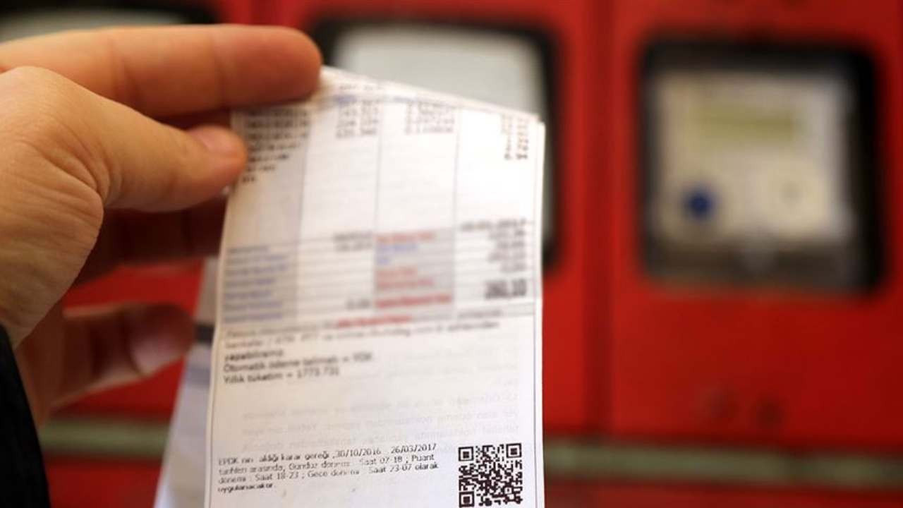 chpli yavuzyilmazdan elektrige yuzde 130 zam iddiasi 45 milyon kisi etkilenecek zsCJuzaT.jpg