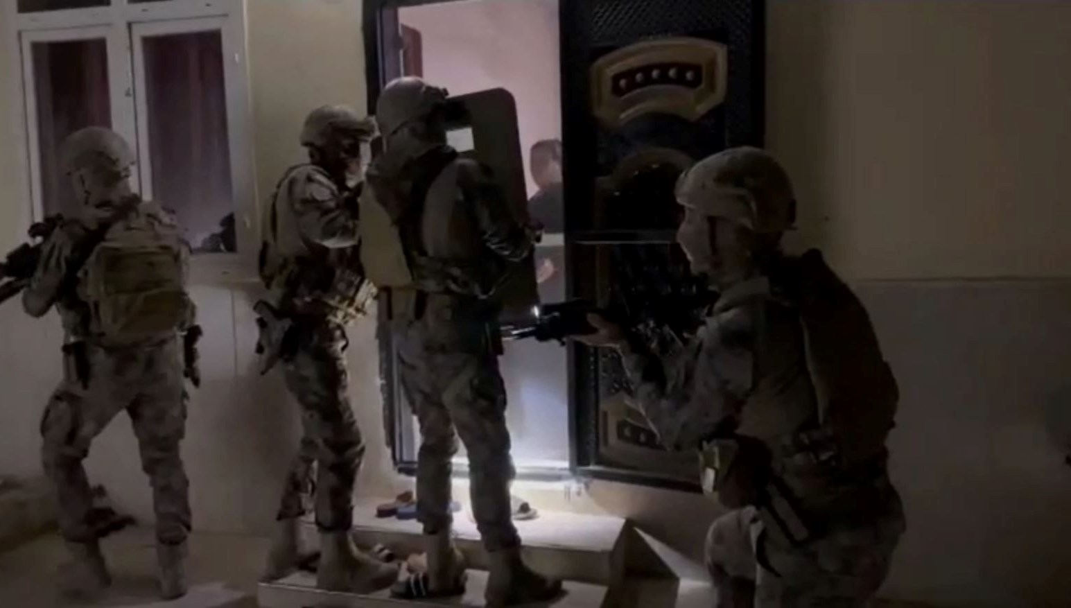 hatay ve adanadagocmen kacakciligi operasyonu 10 tutuklama S34kzEgw