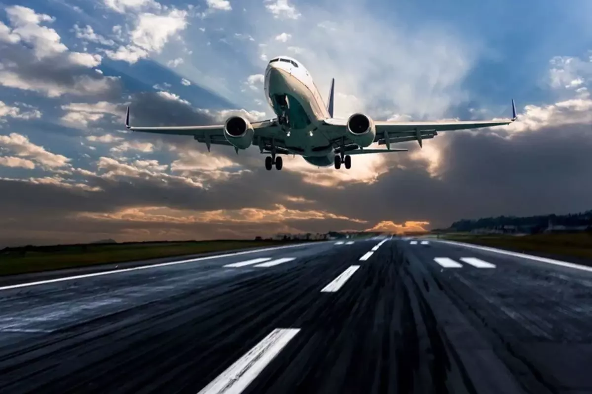 havayolu devi iflas bayragini cekti yuzlerce pilot ve hostes isten cikarildi XmCn6UGh.jpg