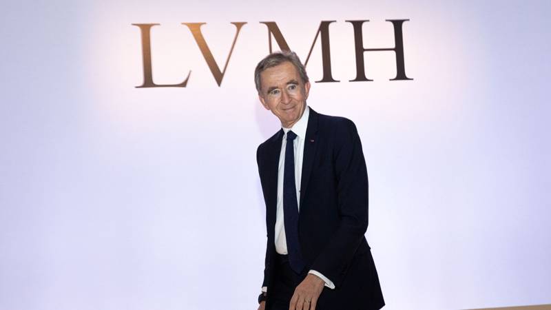 louis vuittonun sahibi bernard arnault servetini bir gunde 19 milyar dolar artirdi nFW92ZKW.jpg