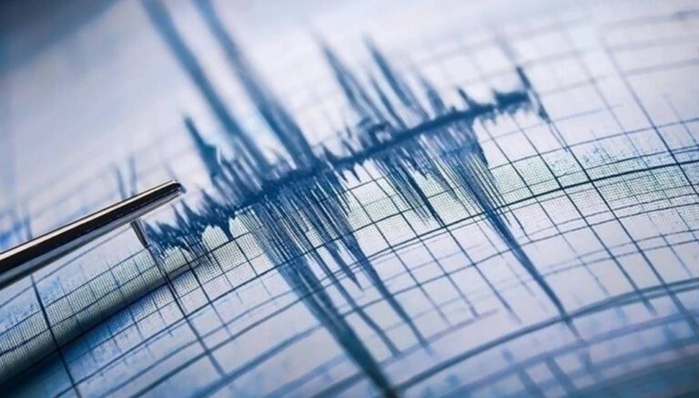 simavda 36 buyuklugunde deprem fgGQ3CSv.jpg