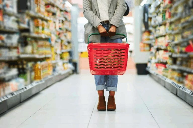 tuike gore tuketici guveni uc ayin en dusuk seviyesinde AW4FYQMA.png