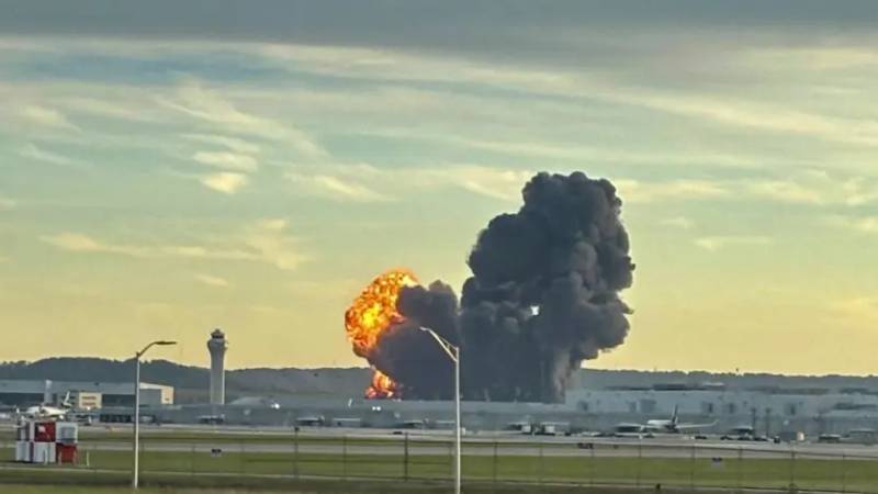 abdde 12 kisinin oldugu ucak faciasinda kara kutu bulundu 16 kisi h l kayip tfDYRuD6.jpg