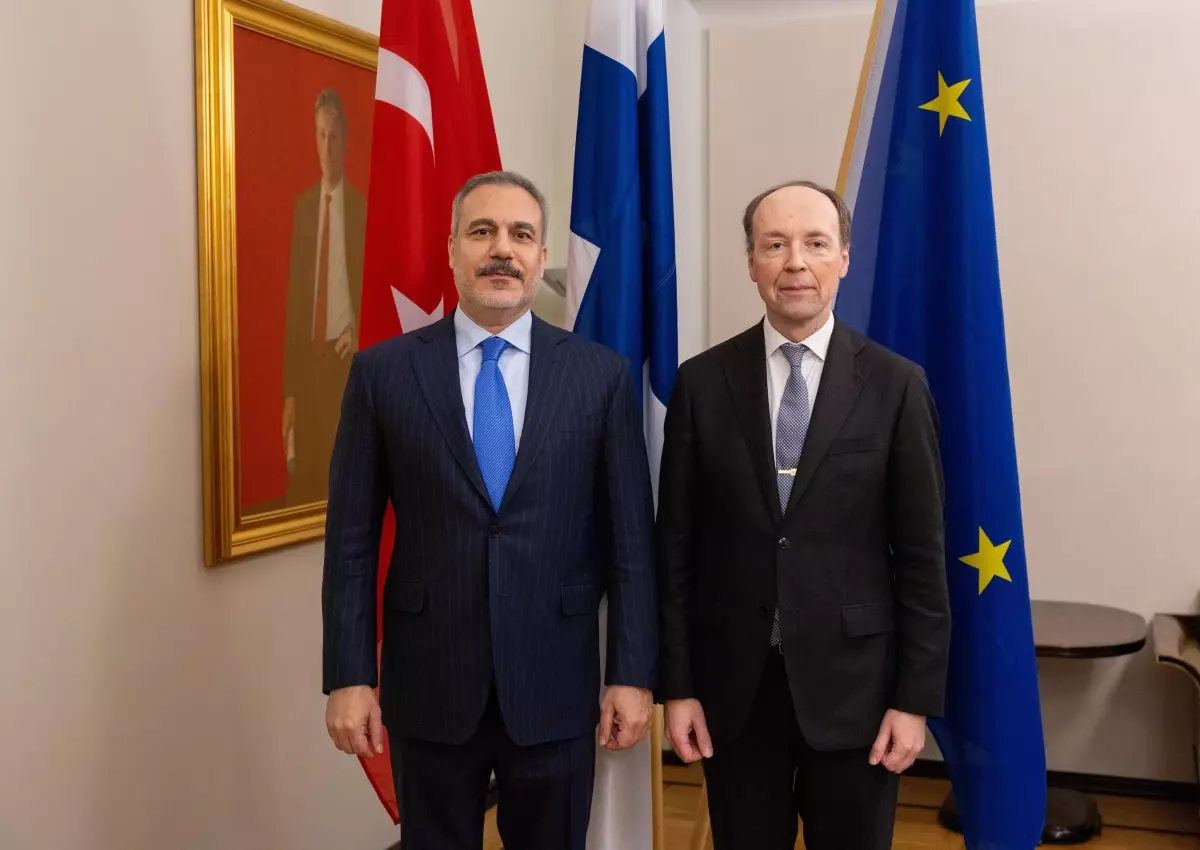 hakan fidan finlandiyada fin parlamentosu baskani ile gorustu akmCgkOV.jpg