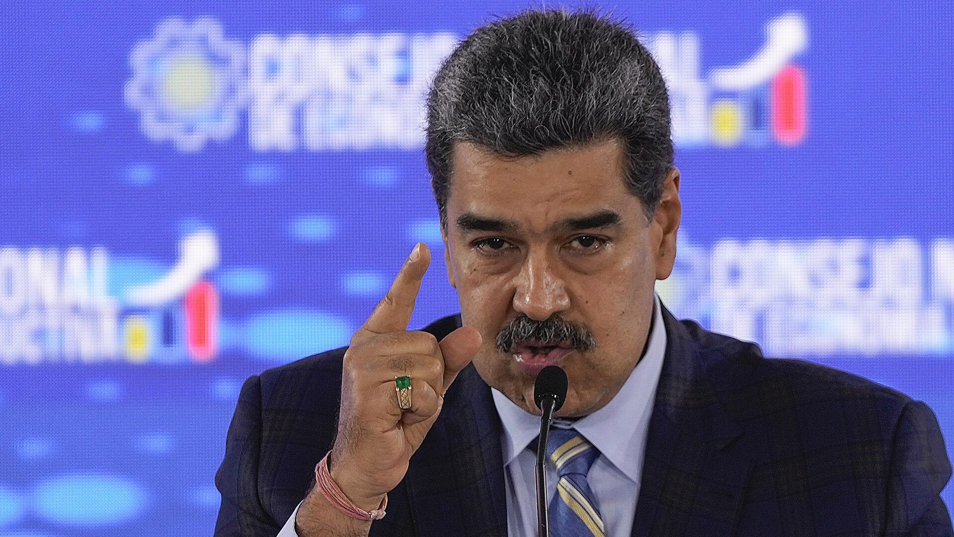 madurodan onay abdnin saldirmasi halinde venezuella silahla karsilik verecek 8MYJRNEQ.jpg