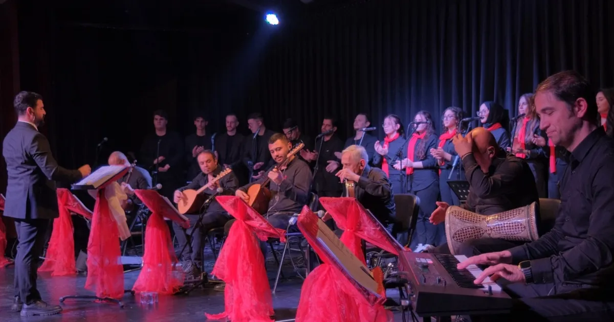 Bursa İnegöl THM Gençlik Korosu kulakların pasını sildi