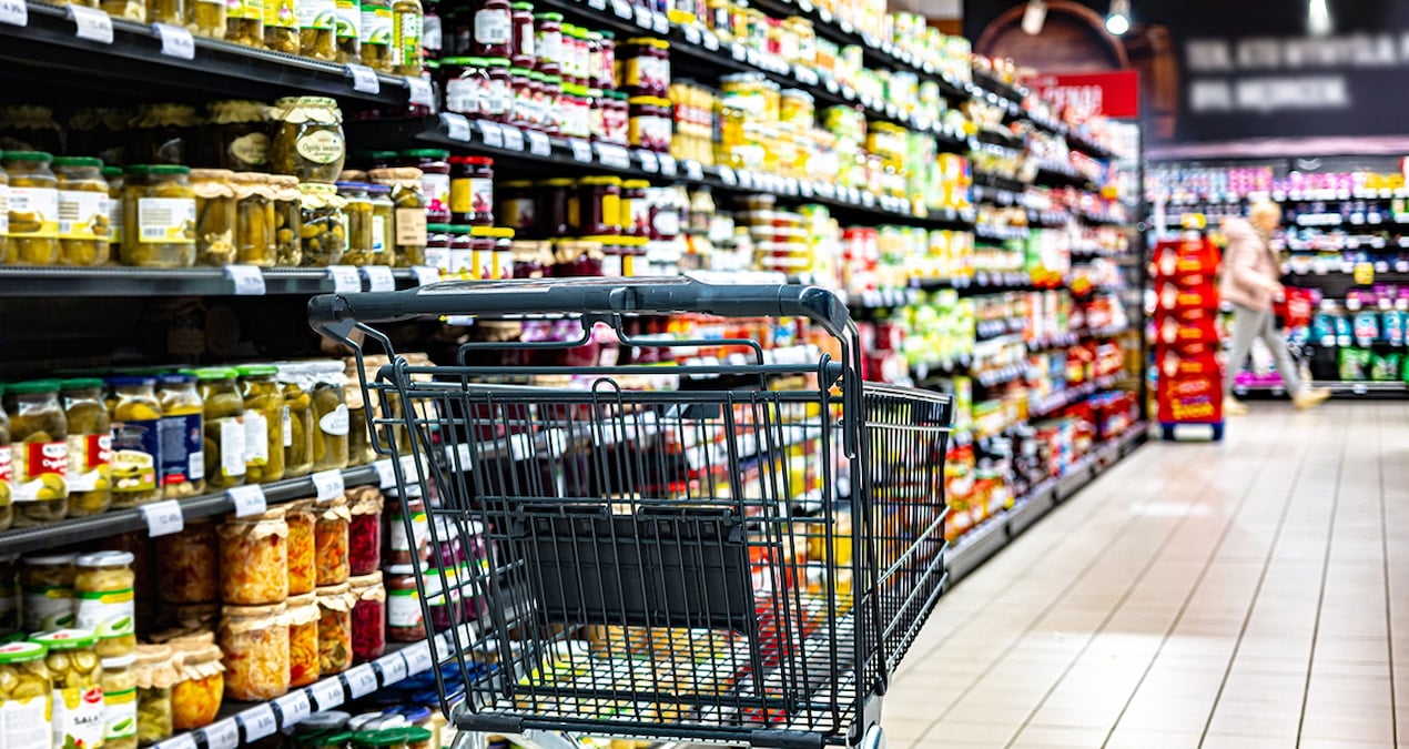 Tarihi geçmiş ürünleri satarken yakalanan markete ağır ceza