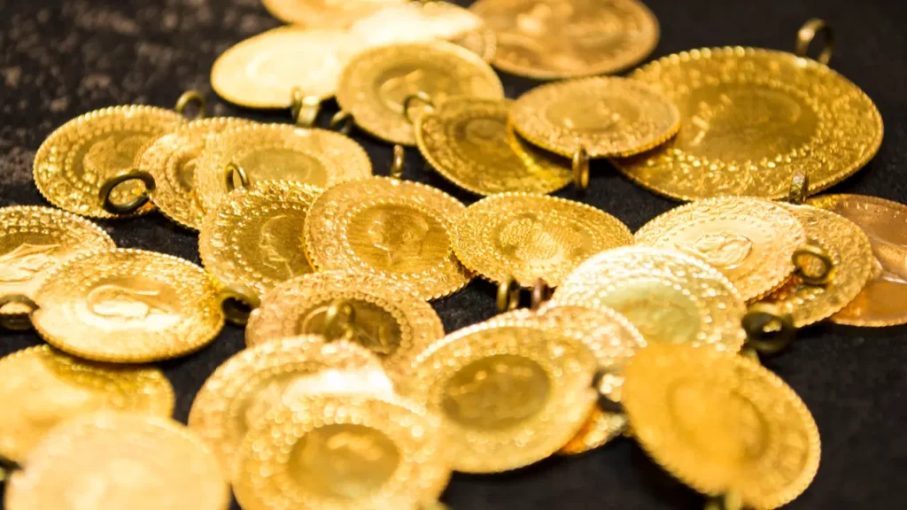 altin-fiyatlari-yeniden-yukseliste-gram-ceyrek-ve-cumhuriyet-altini-bugun-ne-kadar-oldu-guncel-nmIuXQaM