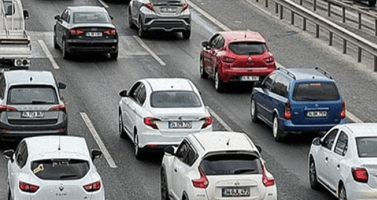 otopark-ve-yollarda-yeni-bela-sakin-bu-hatayi-yapmayin-araciniz-cop-olabilir-YCyTZJWi