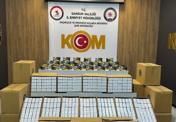 samsunda-kacakcilik-operasyonu-250-bin-makaron-ele-gecirildi-HGpcJUj4