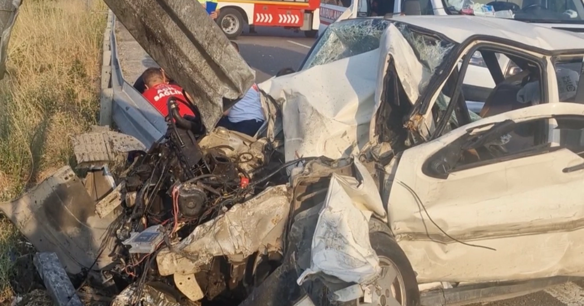 Bu aractan yarali kurtuldular IubmrK6E