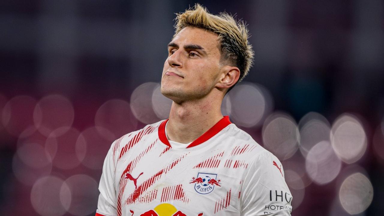 Fenerbahçe’de oynamıştı! Süper Lig devinden Eljif Elmas hamlesi Haber gorseli
